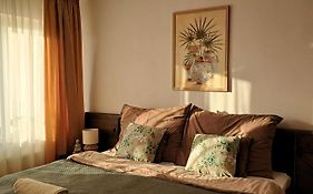 Orient Apartmanhaz