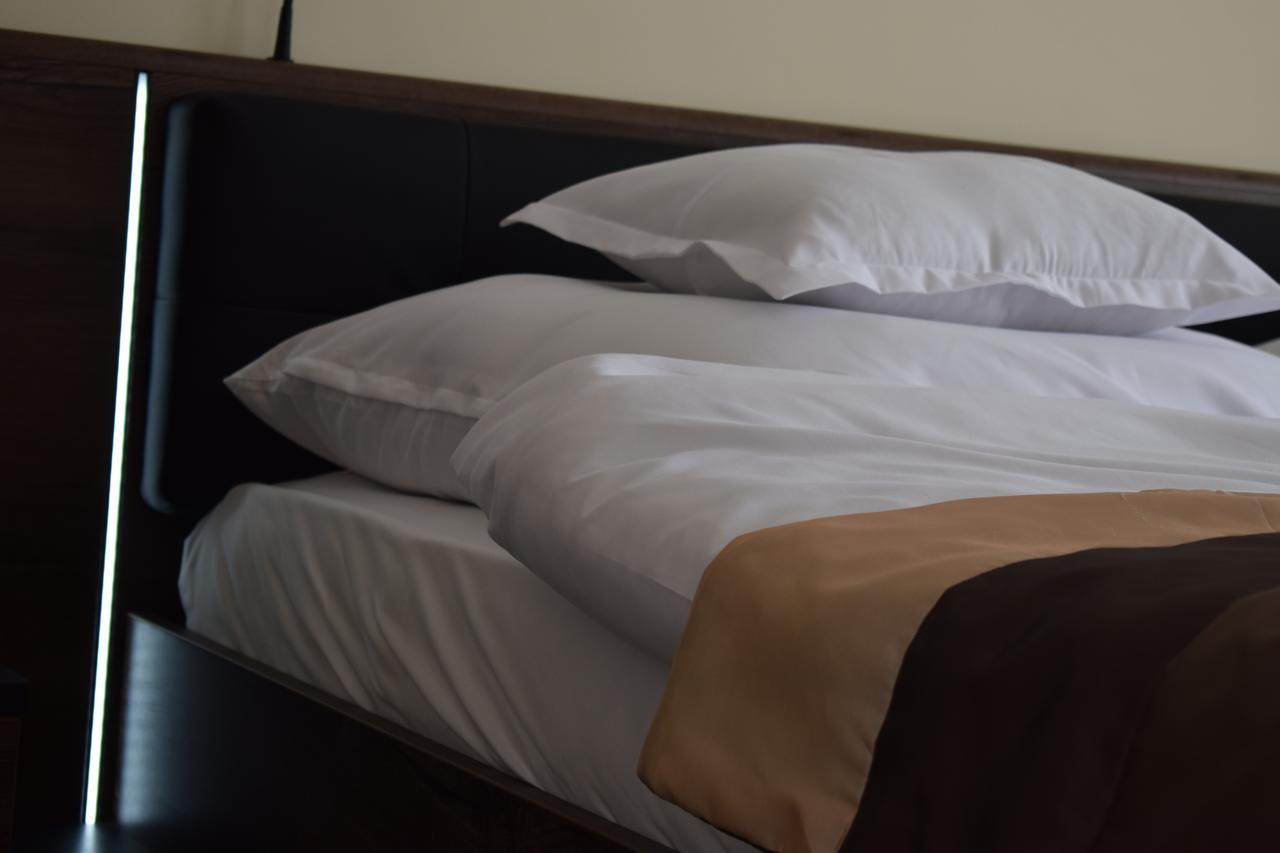 Orient Apartmanhaz Eger Zewnętrze zdjęcie