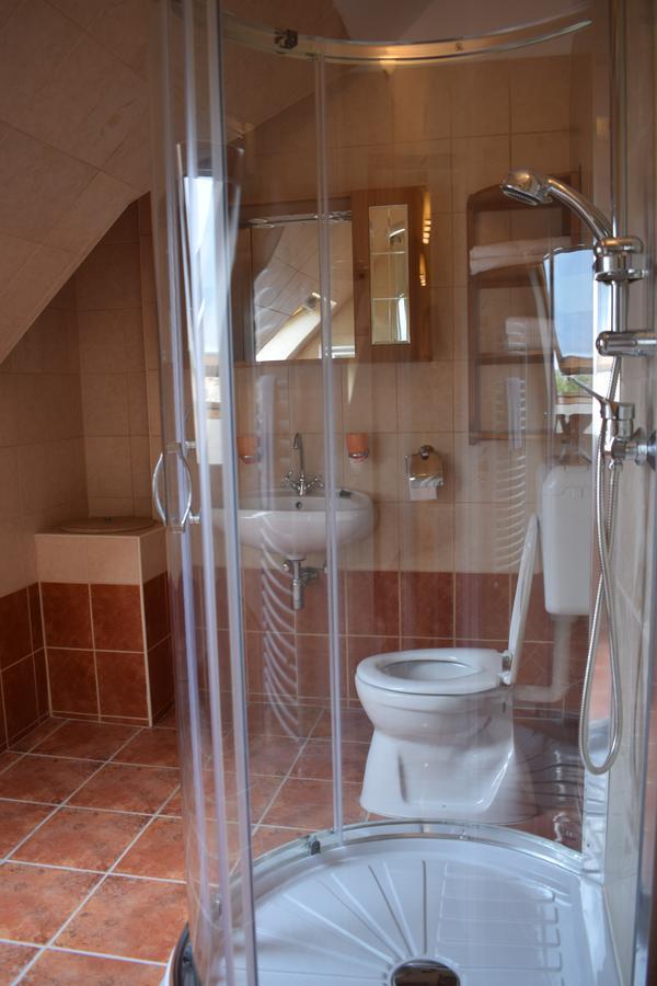 Orient Apartmanhaz Eger Zewnętrze zdjęcie